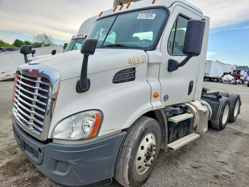 2019 Freightliner Cascadia 113 მანქანა იყიდება აუქციონზე, vin: 3AKJGBDV5KSKD0208, აუქციონის ნომერი: 51179296