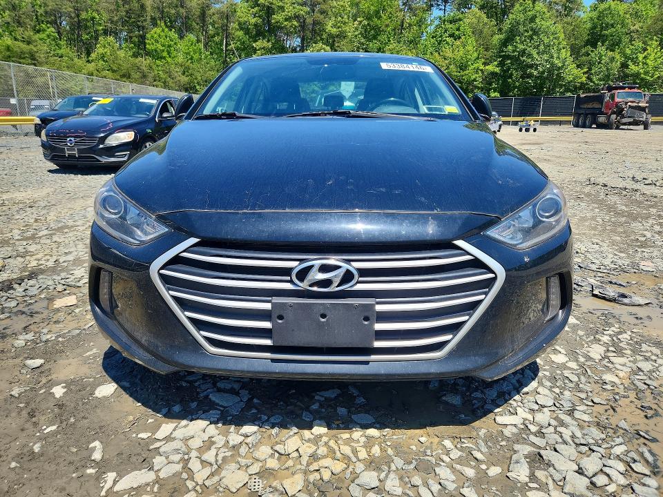 53384146 :رقم المزاد ، 5NPD84LF2JH334732 vin ، 2018 Hyundai Elantra مزاد بيع