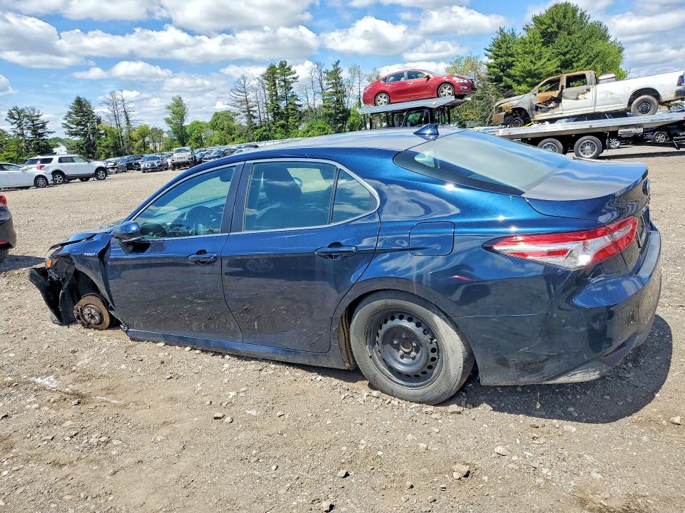 53780956 :رقم المزاد ، 4T1L31AK4LU014941 vin ، 2020 Toyota Camry مزاد بيع
