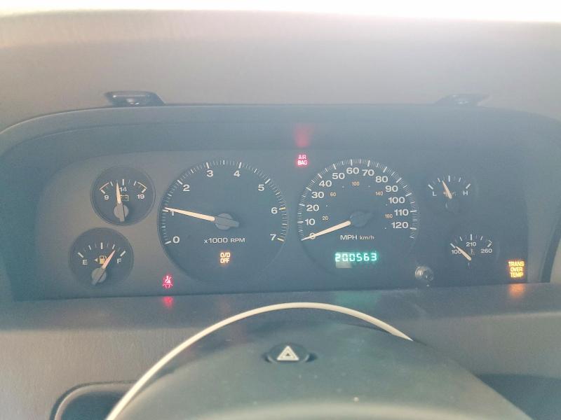 Продажа на аукционе авто 2002 Jeep Grand Cherokee, vin: 1J4GW48S82C166126, номер лота: 52918386