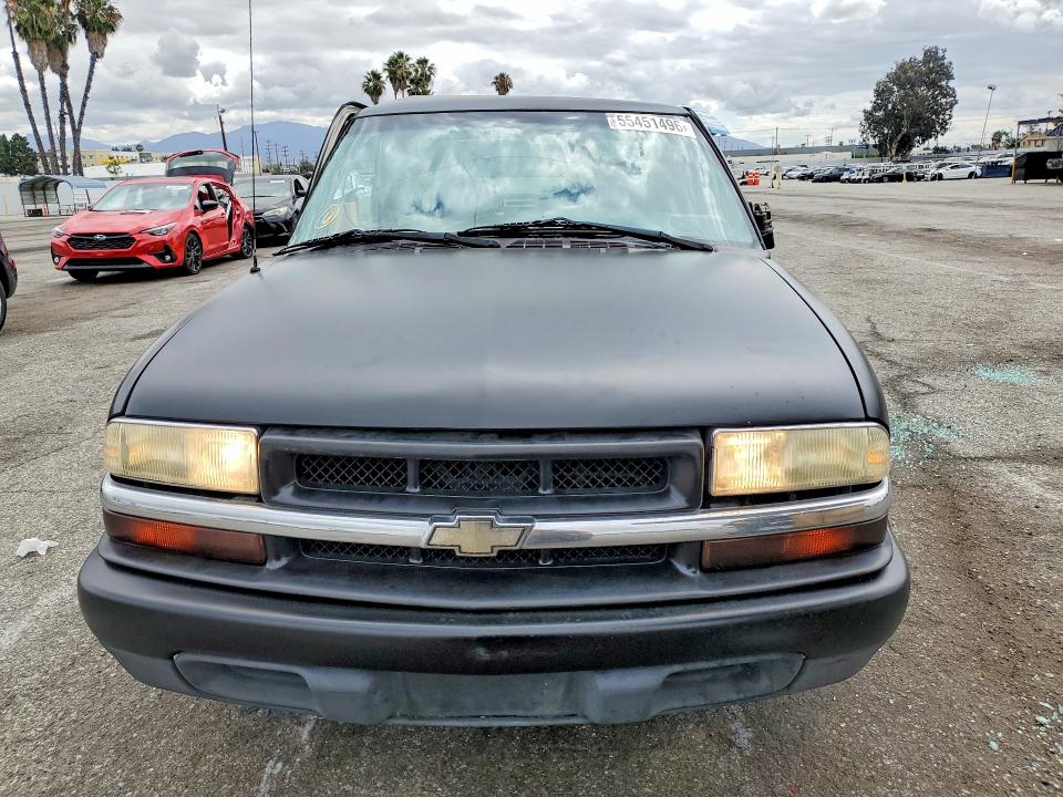 55451496 :رقم المزاد ، 1GCCS1958Y8305335 vin ، 2000 Chevrolet S Truck مزاد بيع