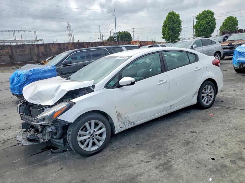 53948916 :رقم المزاد ، 3KPFL4A71HE117058 vin ، 2017 Kia Forte مزاد بيع