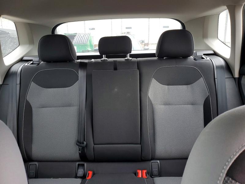 Продажа на аукционе авто 2022 Volkswagen Taos, vin: 3VVMX7B27NM021566, номер лота: 52996336