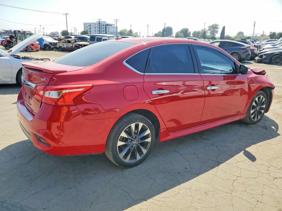 52885616 :رقم المزاد ، 3N1AB7AP8KY376928 vin ، 2019 Nissan Sentra مزاد بيع