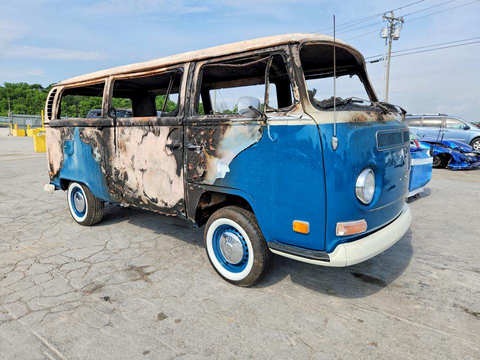 Продажа на аукционе авто 1971 Volkswagen Transorter, vin: 2212083462, номер лота: 51920056