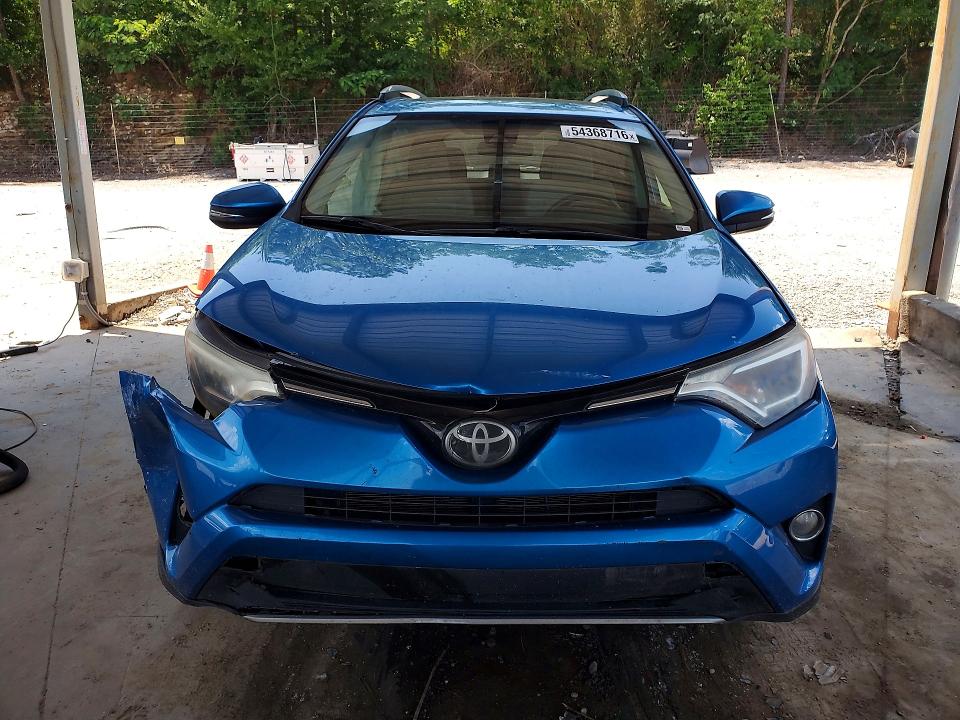 Aukcja sprzedaży 2017 Toyota Rav4, vin: JTMWFREV5HJ113188, numer aukcji: 54368716