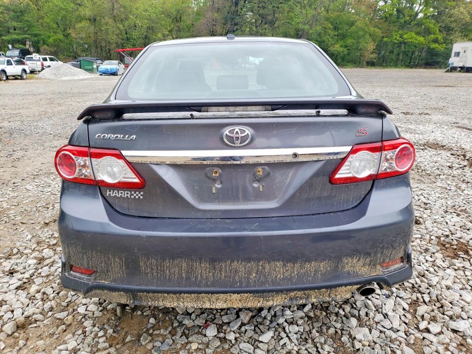 53741736 :رقم المزاد ، 2T1BU4EE8DC981652 vin ، 2013 Toyota Corolla مزاد بيع