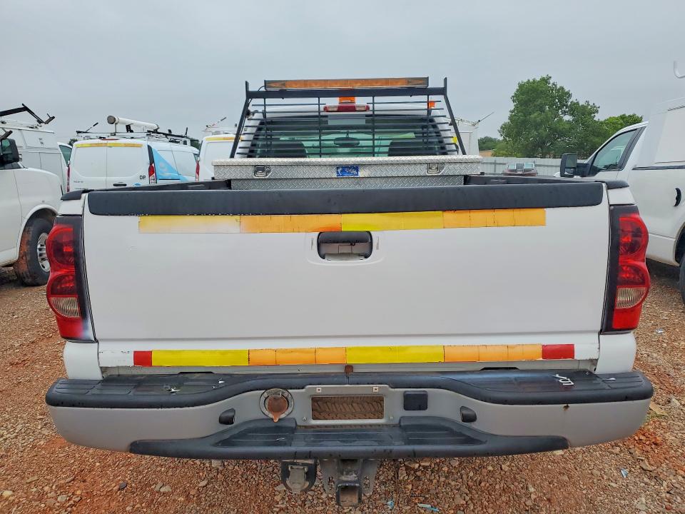 2007 Chevrolet Silverado მანქანა იყიდება აუქციონზე, vin: 1GCEC14V87Z113662, აუქციონის ნომერი: 53897456