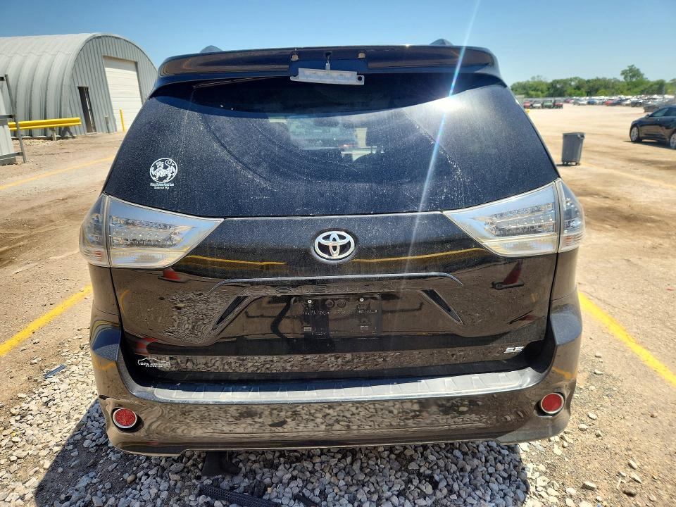 2014 Toyota Sienna მანქანა იყიდება აუქციონზე, vin: 5TDXK3DC4ES521239, აუქციონის ნომერი: 53352146