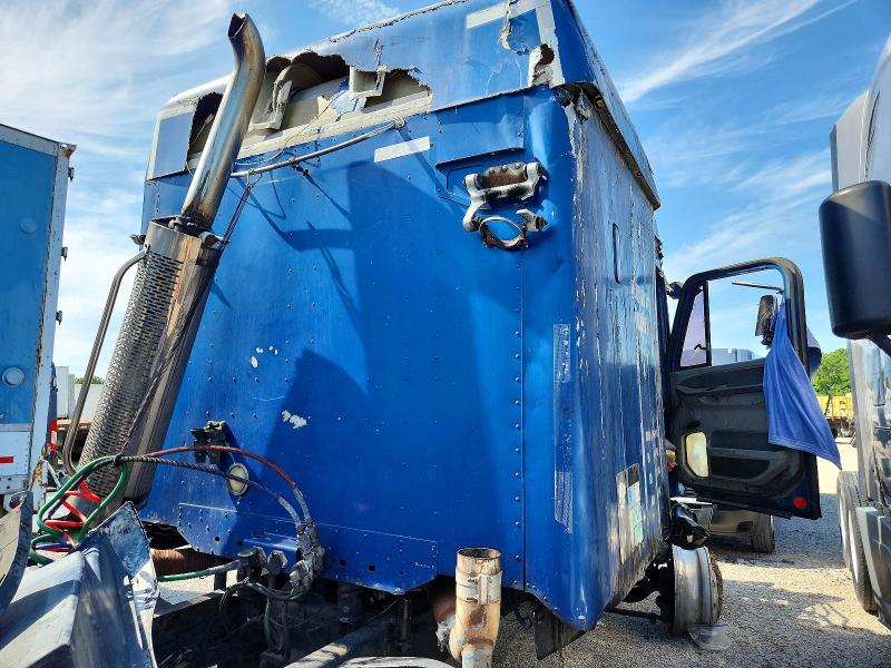 2007 Freightliner Columbia მანქანა იყიდება აუქციონზე, vin: 1FUJA6CK07LW82946, აუქციონის ნომერი: 53511256