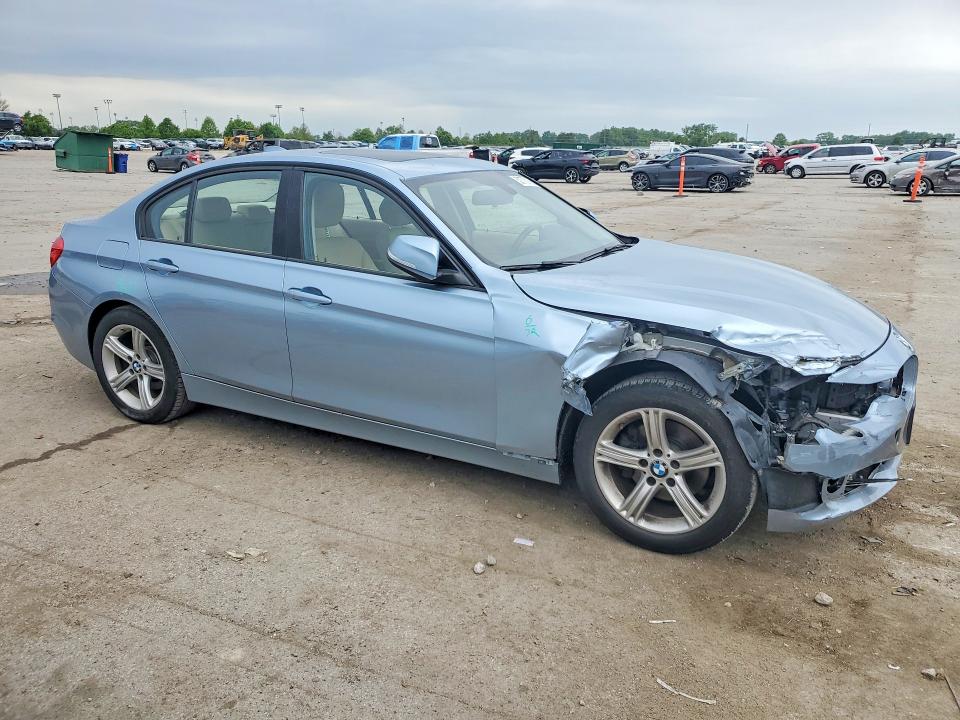52770116 :رقم المزاد ، WBA3B1G54ENS77501 vin ، 2014 Bmw 320 مزاد بيع