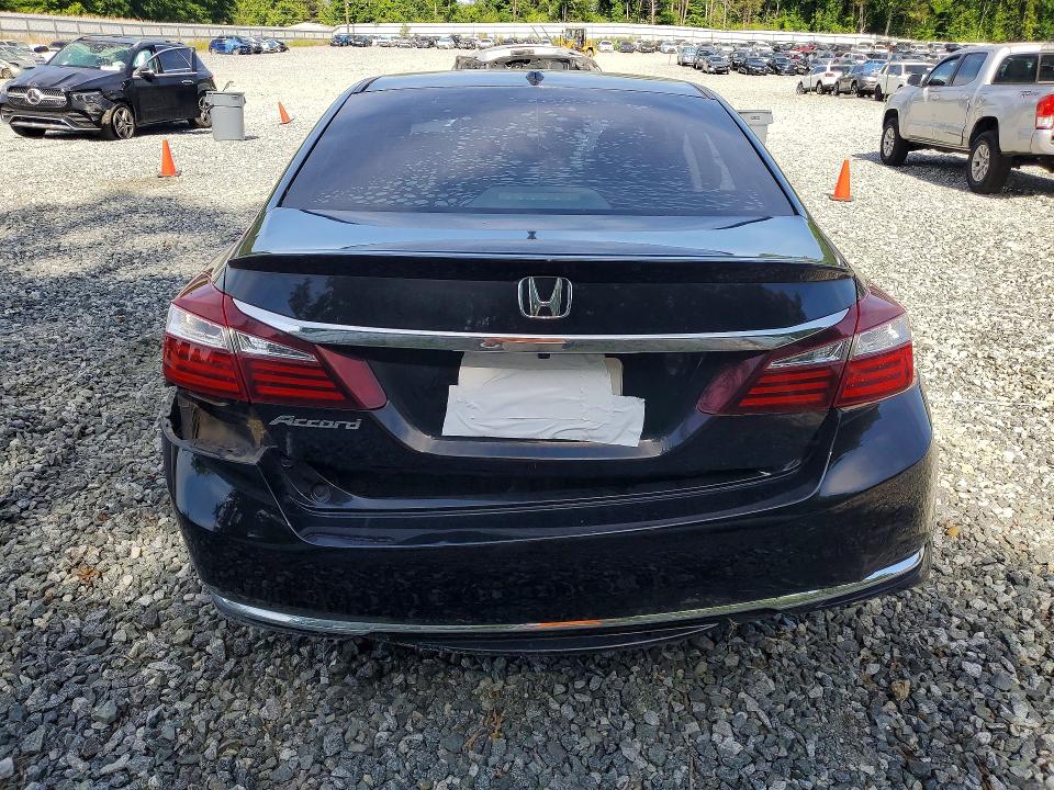 Продажа на аукционе авто 2017 Honda Accord, vin: 1HGCR2F87HA157253, номер лота: 53727966