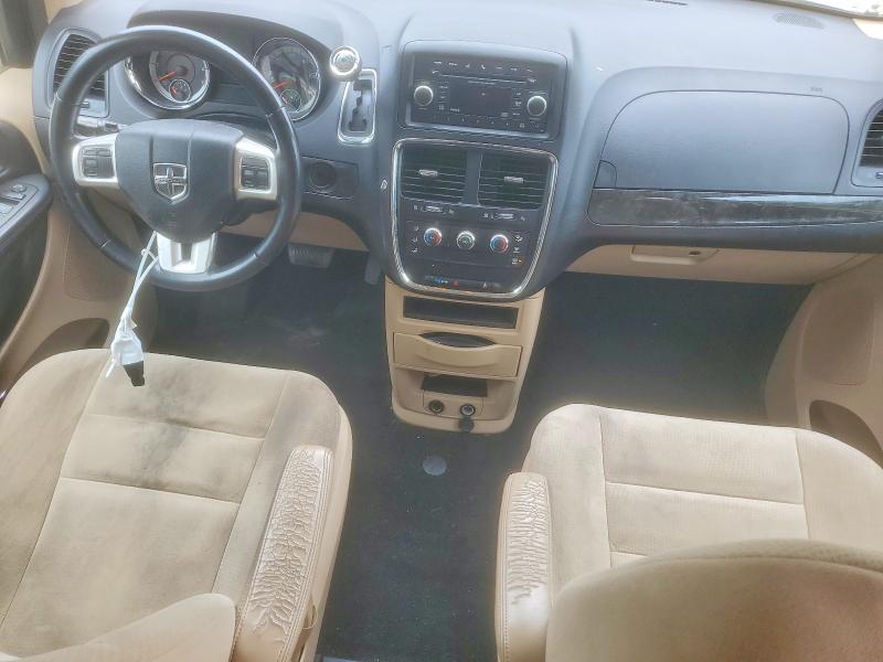 52588716 :رقم المزاد ، 2C4RDGBG3FR512672 vin ، 2015 Dodge Grand Caravan مزاد بيع