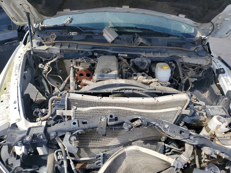 53828746 :رقم المزاد ، 3C6UR5CL1DG563819 vin ، 2013 Ram 2500 مزاد بيع
