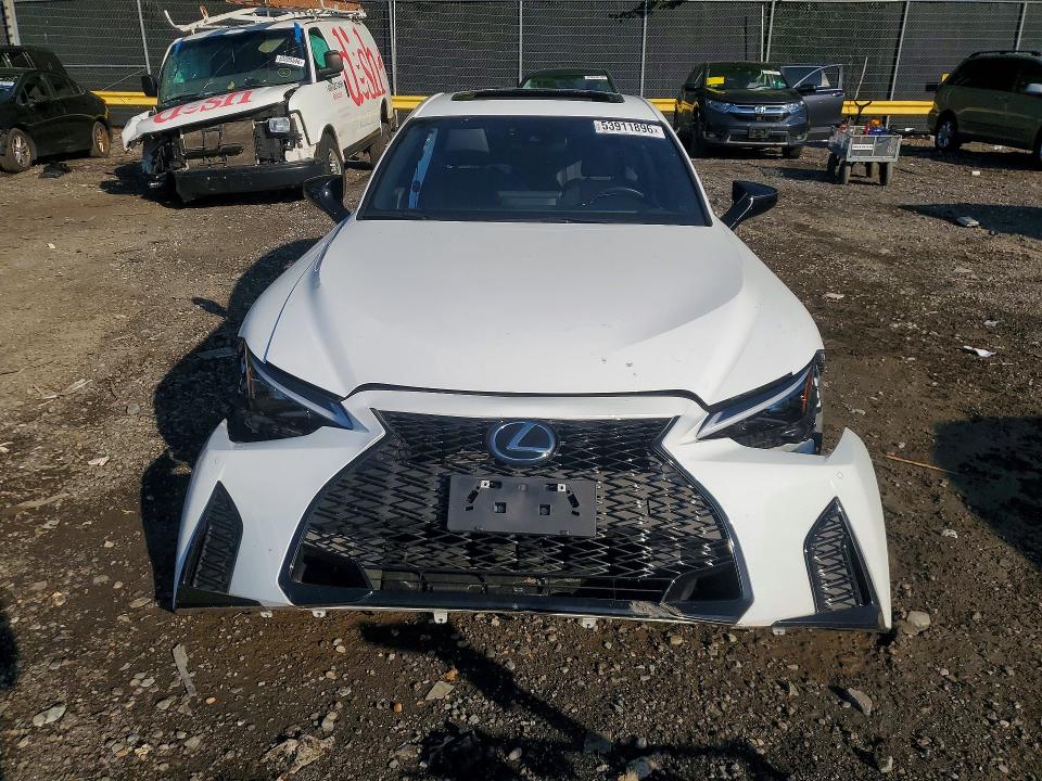 53911896 :رقم المزاد ، JTHGZ1E26S5041077 vin ، 2025 Lexus Is 350 مزاد بيع