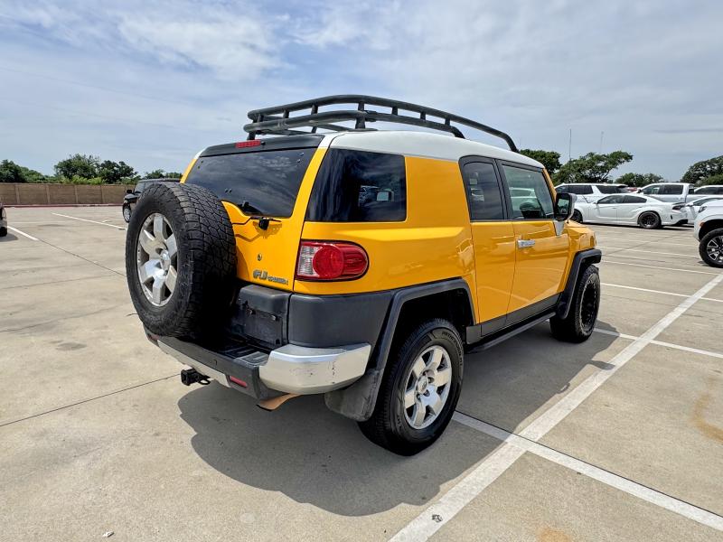 54125936 :رقم المزاد ، JTEBU11FX70045071 vin ، 2007 Toyota Fj Cruiser مزاد بيع