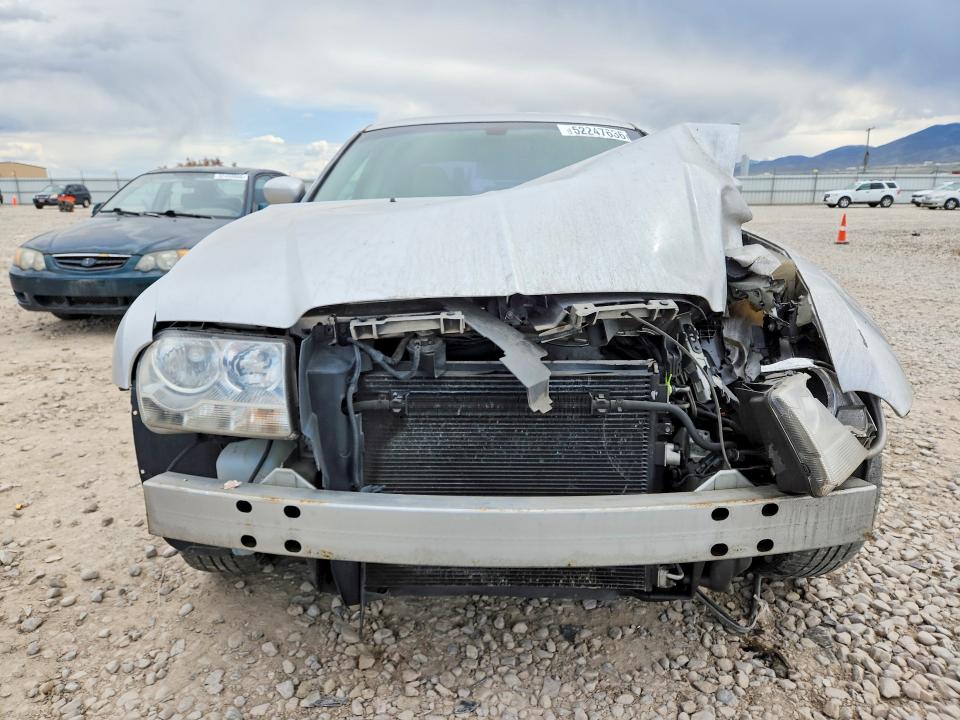 2007 Chrysler 300 მანქანა იყიდება აუქციონზე, vin: 2C3KA53G57H763668, აუქციონის ნომერი: 52247636