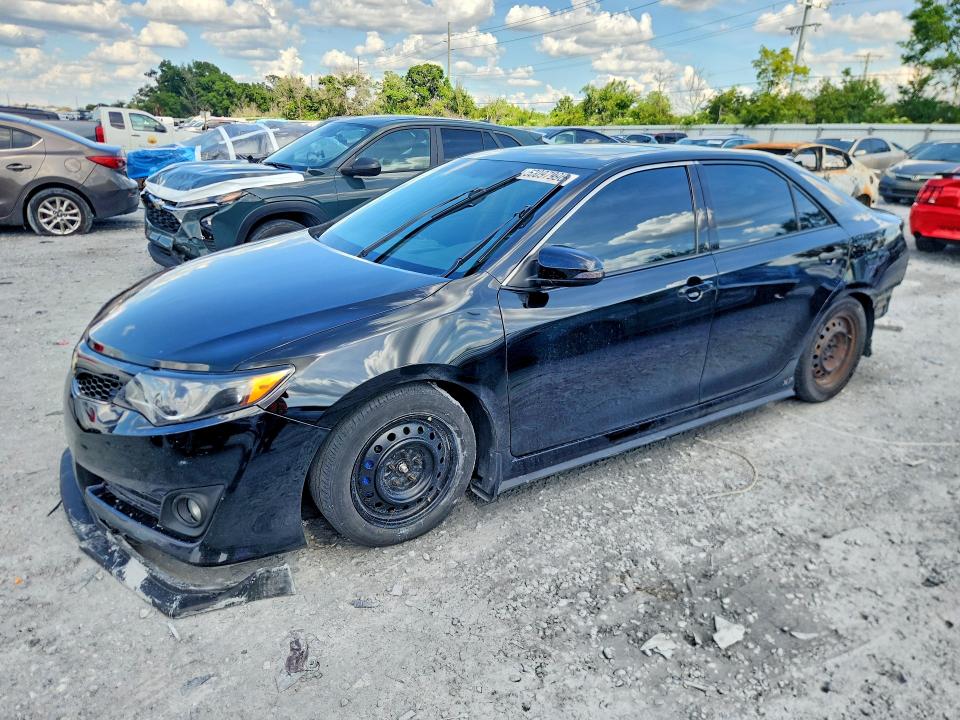 2014 Toyota Camry მანქანა იყიდება აუქციონზე, vin: 4T1BF1FK0EU334983, აუქციონის ნომერი: 53097996