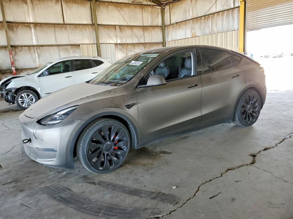 Продаж на аукціоні авто 2022 Tesla Model Y, vin: 7SAYGDEF2NF410989, номер лоту: 54264626
