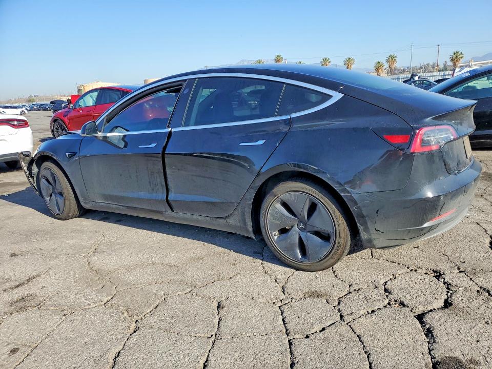 52618546 :رقم المزاد ، 5YJ3E1EA1KF361893 vin ، 2019 Tesla Model 3 مزاد بيع