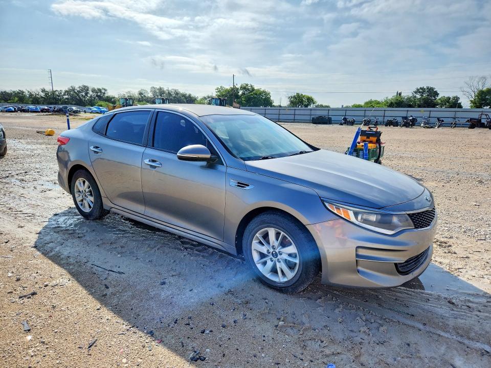 2016 Kia Optima მანქანა იყიდება აუქციონზე, vin: 5XXGT4L35GG098857, აუქციონის ნომერი: 54803556
