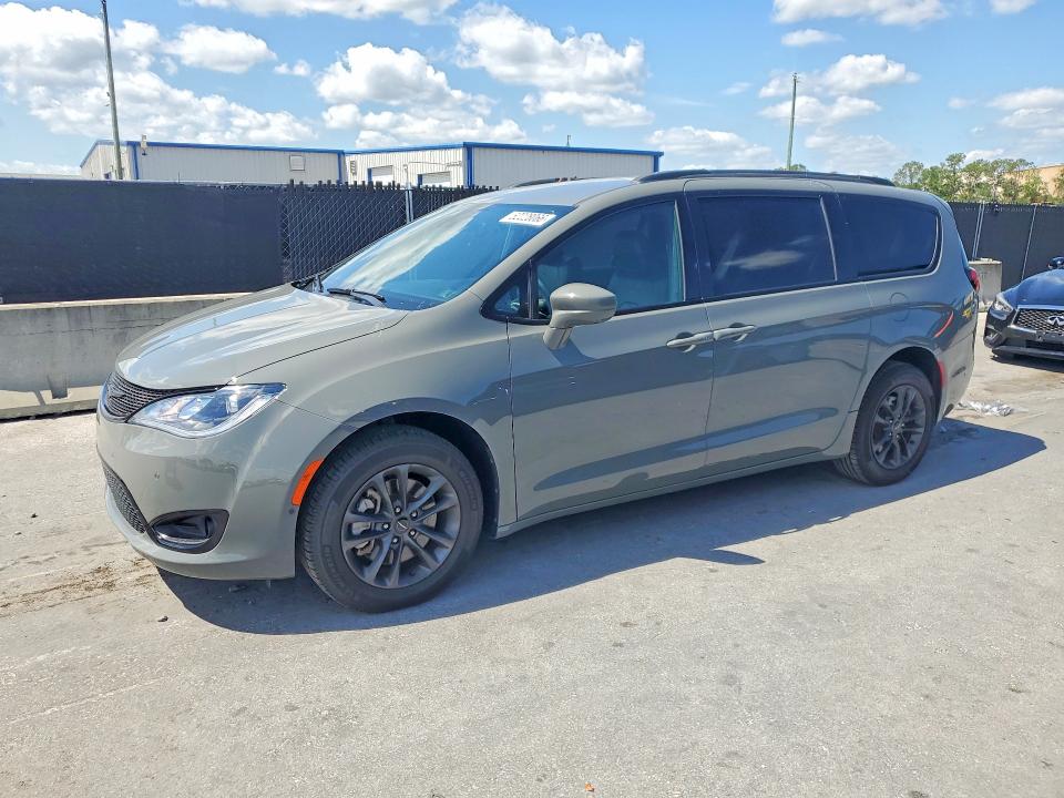 2020 Chrysler Pacifica მანქანა იყიდება აუქციონზე, vin: 2C4RC3BG8LR290007, აუქციონის ნომერი: 52228066