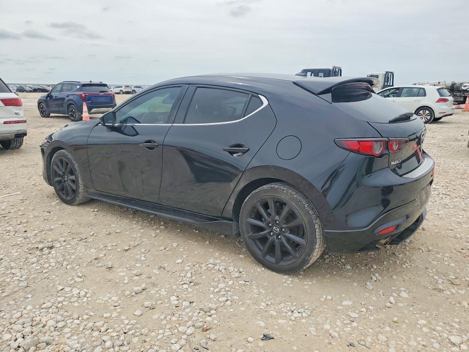 2020 Mazda 3 მანქანა იყიდება აუქციონზე, vin: JM1BPANM6L1152952, აუქციონის ნომერი: 54745146