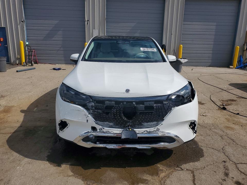 54107336 :رقم المزاد ، 4JGGM2BB6RA050899 vin ، 2024 Mercedes-benz Eqe Suv مزاد بيع