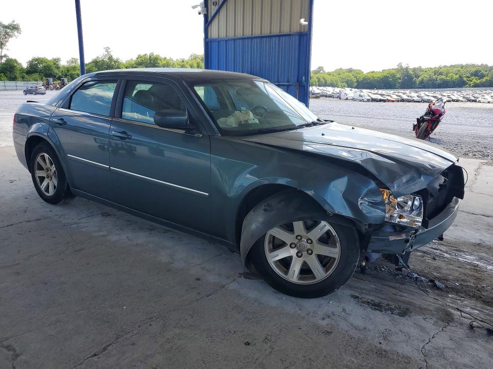 2006 Chrysler 300 მანქანა იყიდება აუქციონზე, vin: 2C3KA53G76H371984, აუქციონის ნომერი: 53790086