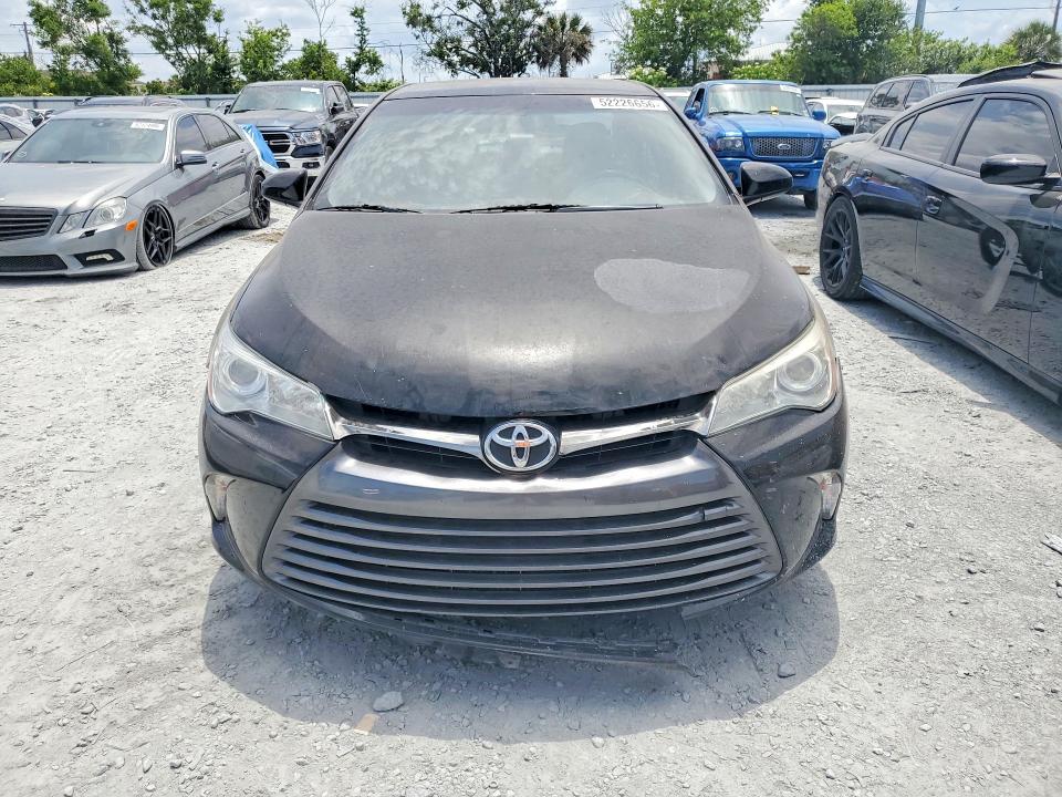 52226656 :رقم المزاد ، 4T1BF1FK1GU266907 vin ، 2016 Toyota Camry مزاد بيع