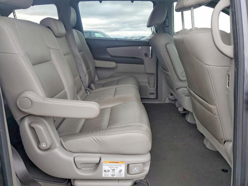 55456996 :رقم المزاد ، 5FNRL5H6XFB037572 vin ، 2015 Honda Odyssey مزاد بيع