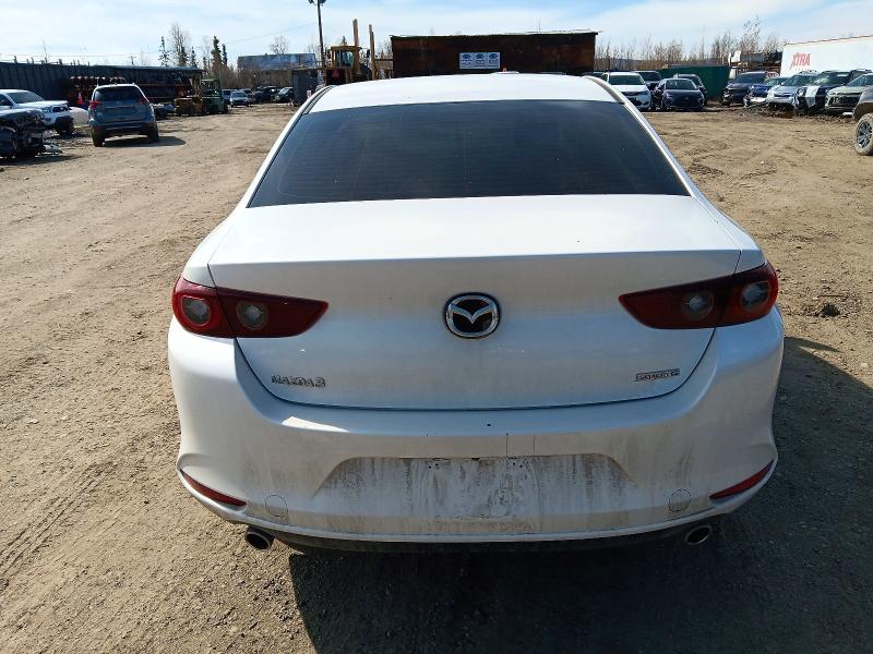 2022 Mazda 3 მანქანა იყიდება აუქციონზე, vin: 3MZBPABL9NM313017, აუქციონის ნომერი: 53286186