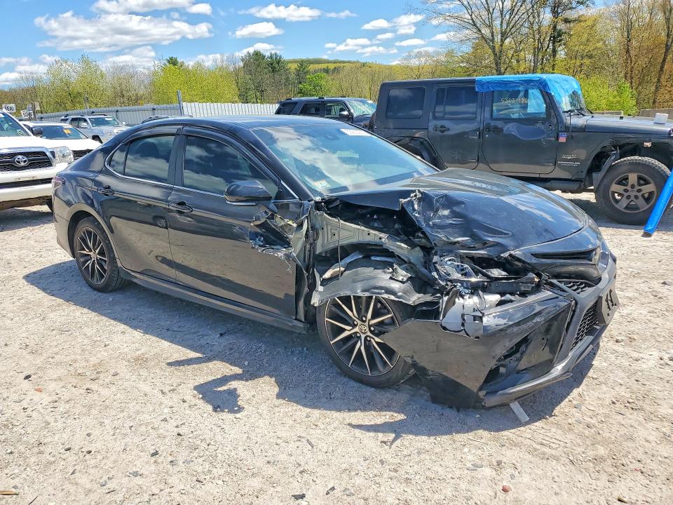 53263256 :رقم المزاد ، 4T1G11BK7RU116281 vin ، 2024 Toyota Camry مزاد بيع