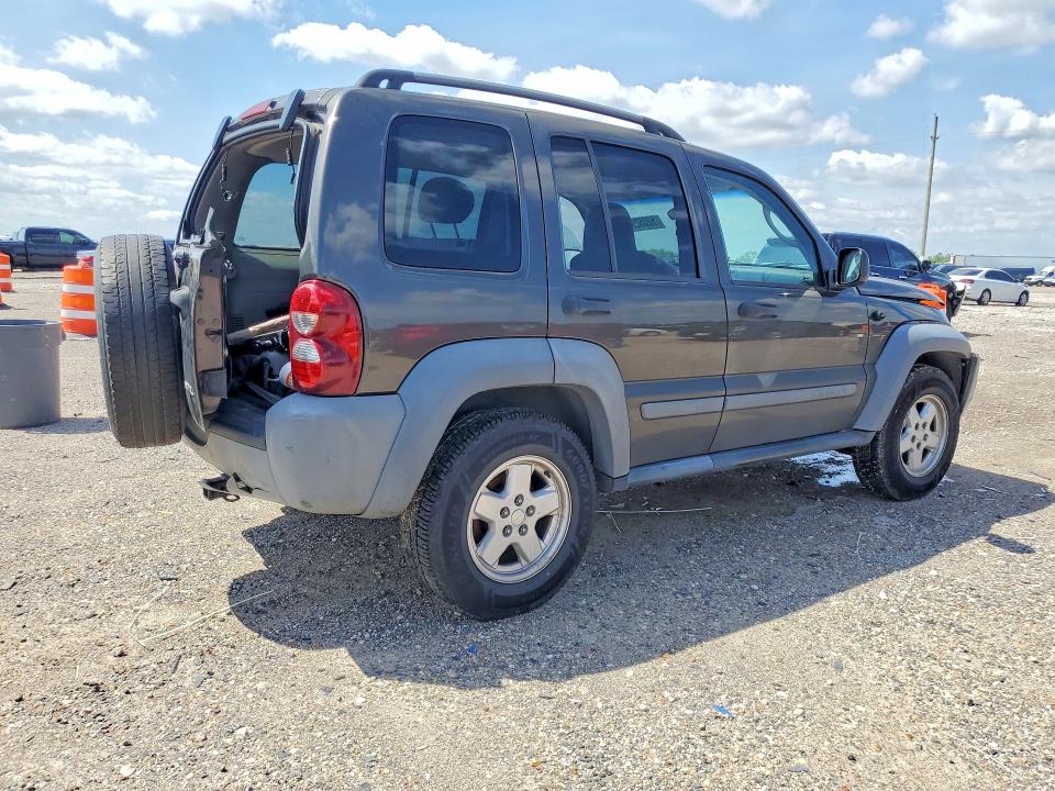 2005 Jeep Liberty მანქანა იყიდება აუქციონზე, vin: 1J4GK48K45W626994, აუქციონის ნომერი: 52052956
