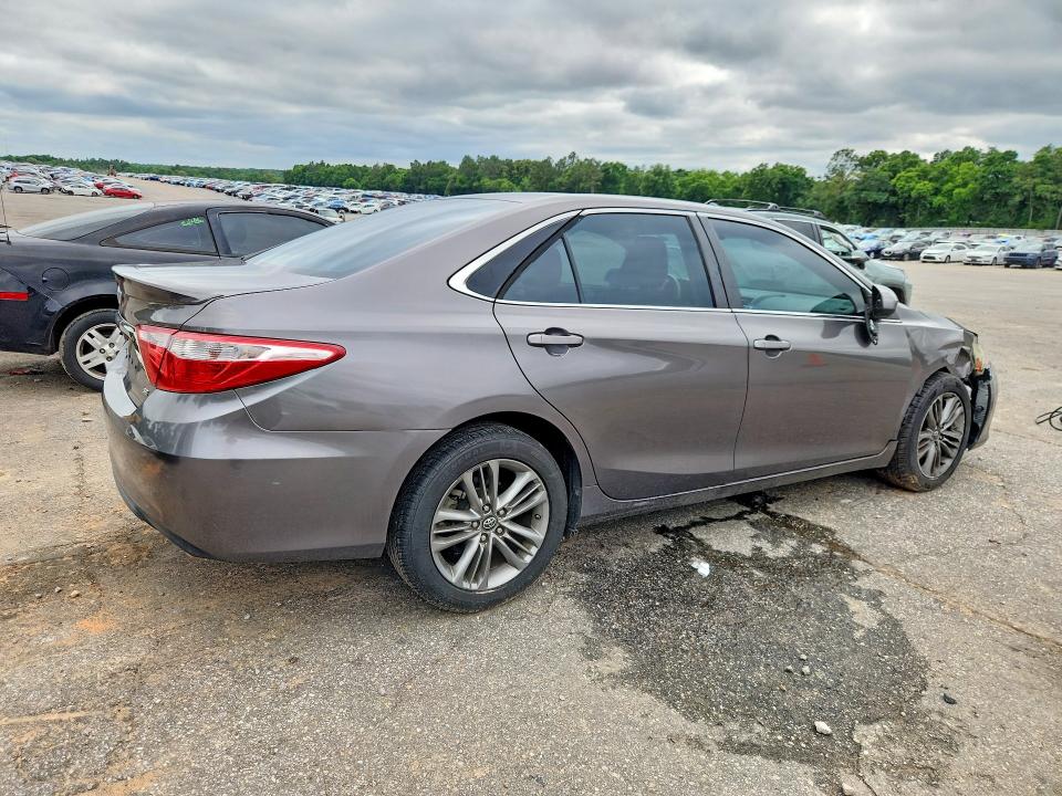 Aukcja sprzedaży 2017 Toyota Camry, vin: 4T1BF1FK7HU433739, numer aukcji: 52502796