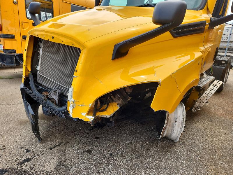 Продажа на аукционе авто 2024 Freightliner Cascadia 126, vin: 3AKJHLDV0RDUN2709, номер лота: 53459166