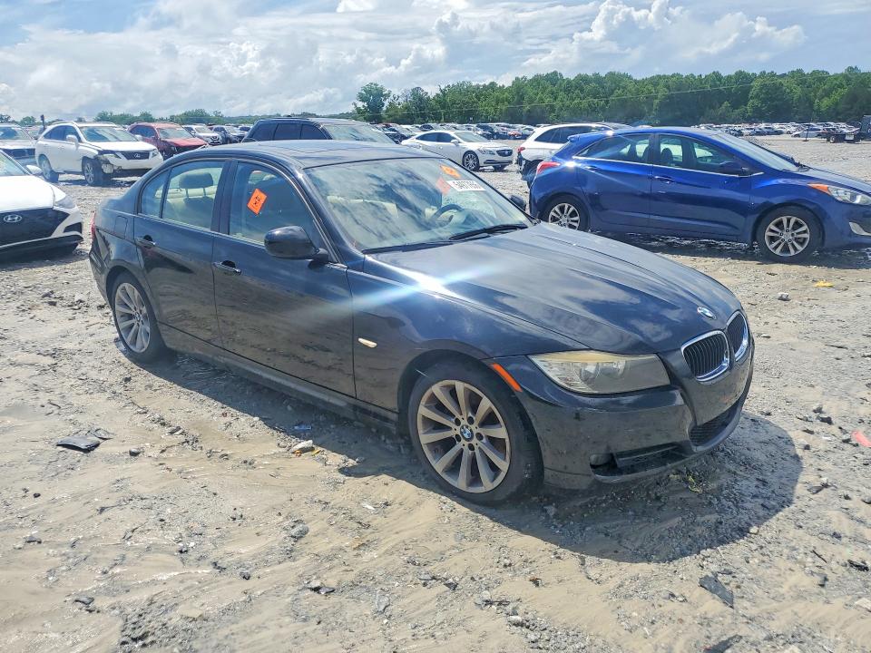 54977656 :رقم المزاد ، WBAPH7C50BE677060 vin ، 2011 Bmw 328 مزاد بيع