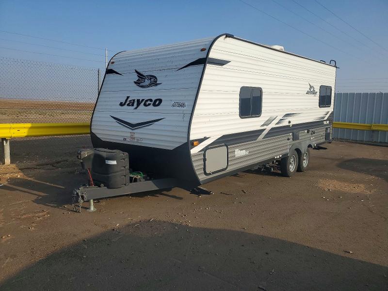 53755406 :رقم المزاد ، 1UJBJ0BL7N17Z0816 vin ، 2022 Jayflight Recreational Vehicle (rv) مزاد بيع