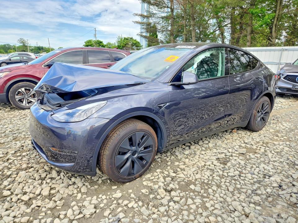 2024 Tesla Model Y მანქანა იყიდება აუქციონზე, vin: 7SAYGDEE8RA328808, აუქციონის ნომერი: 54729276