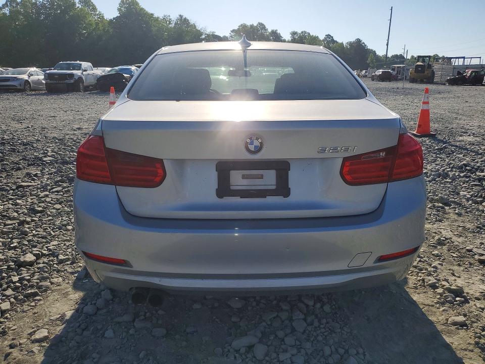 2012 Bmw 328 მანქანა იყიდება აუქციონზე, vin: WBA3A5C52CF341591, აუქციონის ნომერი: 54316486