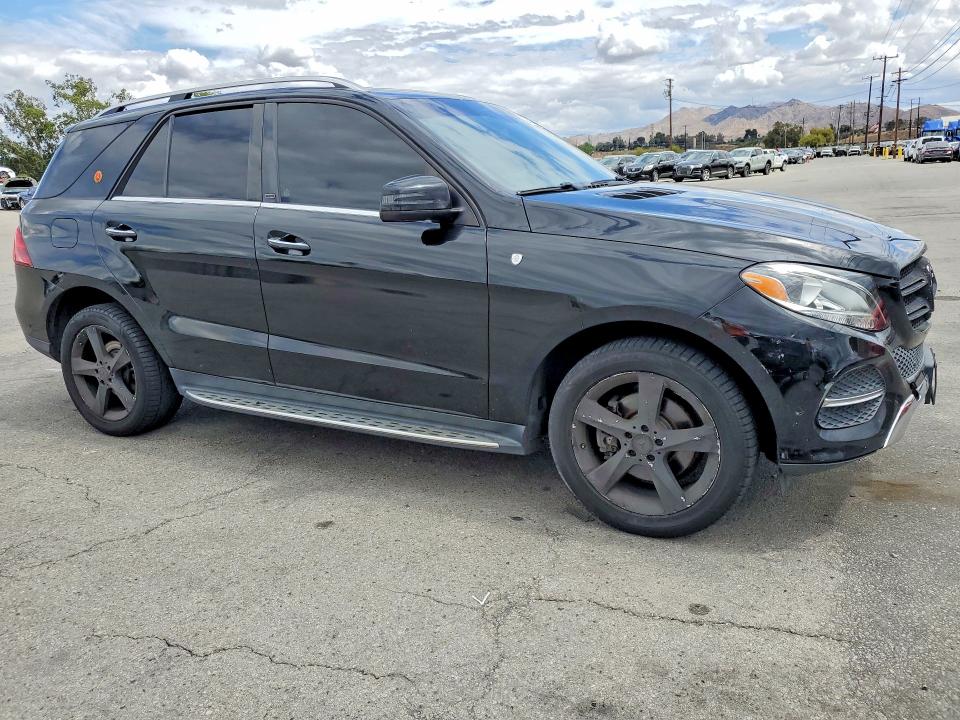 Продажа на аукционе авто 2017 Mercedes-benz Gle, vin: 4JGDA5JB6HA937478, номер лота: 52370846
