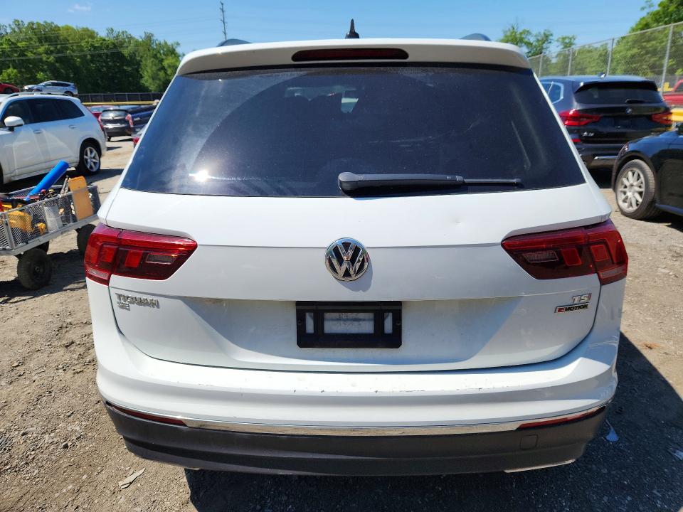 2018 Volkswagen Tiguan მანქანა იყიდება აუქციონზე, vin: 3VV2B7AX8JM103982, აუქციონის ნომერი: 53096966