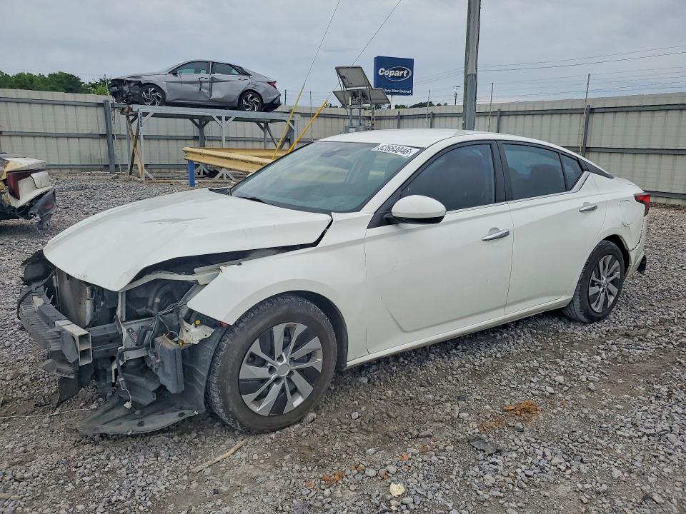 52664046 :رقم المزاد ، 1N4BL4BVXMN359662 vin ، 2021 Nissan Altima مزاد بيع