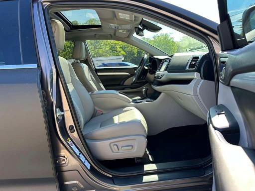 Продаж на аукціоні авто 2019 Toyota Highlander Hybrid, vin: 5TDJGRFH7KS073819, номер лоту: 54415056
