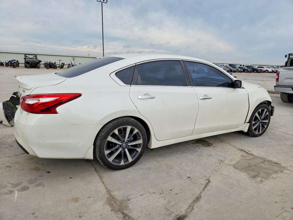 Продажа на аукционе авто 2016 Nissan Altima, vin: 1N4AL3AP7GC175109, номер лота: 53885026