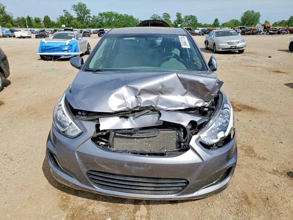 2017 Hyundai Accent მანქანა იყიდება აუქციონზე, vin: KMHCT4AE5HU250582, აუქციონის ნომერი: 54441116