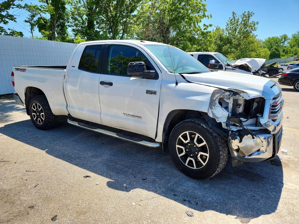52929366 :رقم المزاد ، 5TFUW5F10GX502280 vin ، 2016 Toyota Tundra مزاد بيع