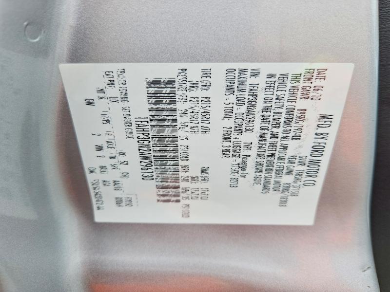 52769286 :رقم المزاد ، 1FAHP3GN2AW296130 vin ، 2010 Ford Focus مزاد بيع