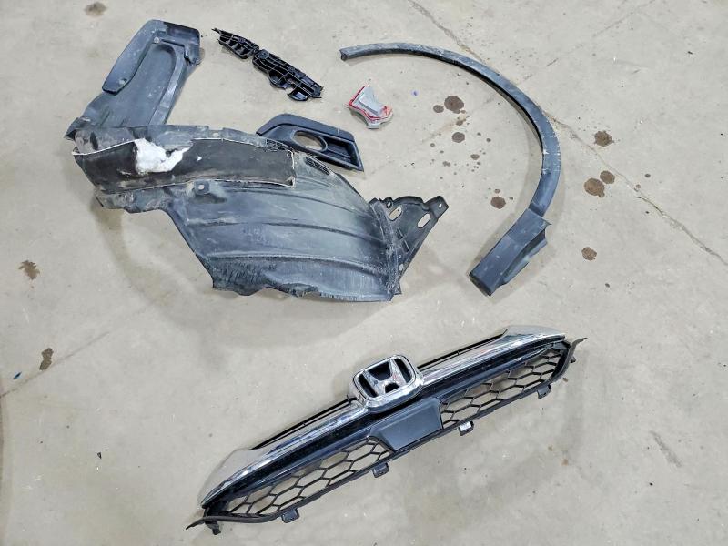52189076 :رقم المزاد ، 2HKRW2H85KH629478 vin ، 2019 Honda Cr-v مزاد بيع