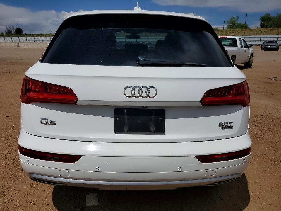 Продаж на аукціоні авто 2018 Audi Q5, vin: WA1BNAFY5J2141630, номер лоту: 53777656
